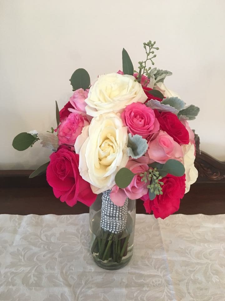 White and pink rose bridal bouquet